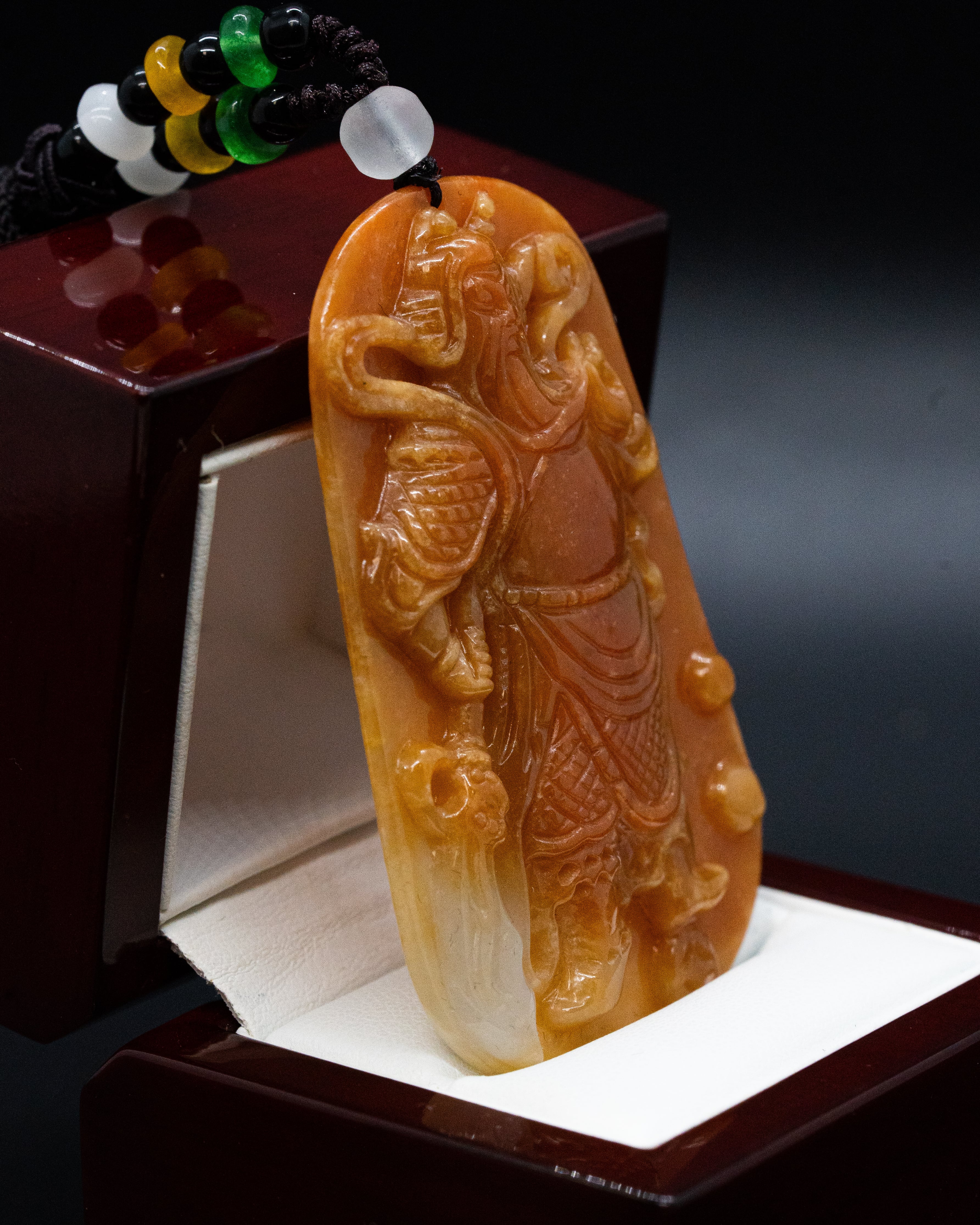 RED/WHITE JADE GUAN GONG PENDANT - Image 2