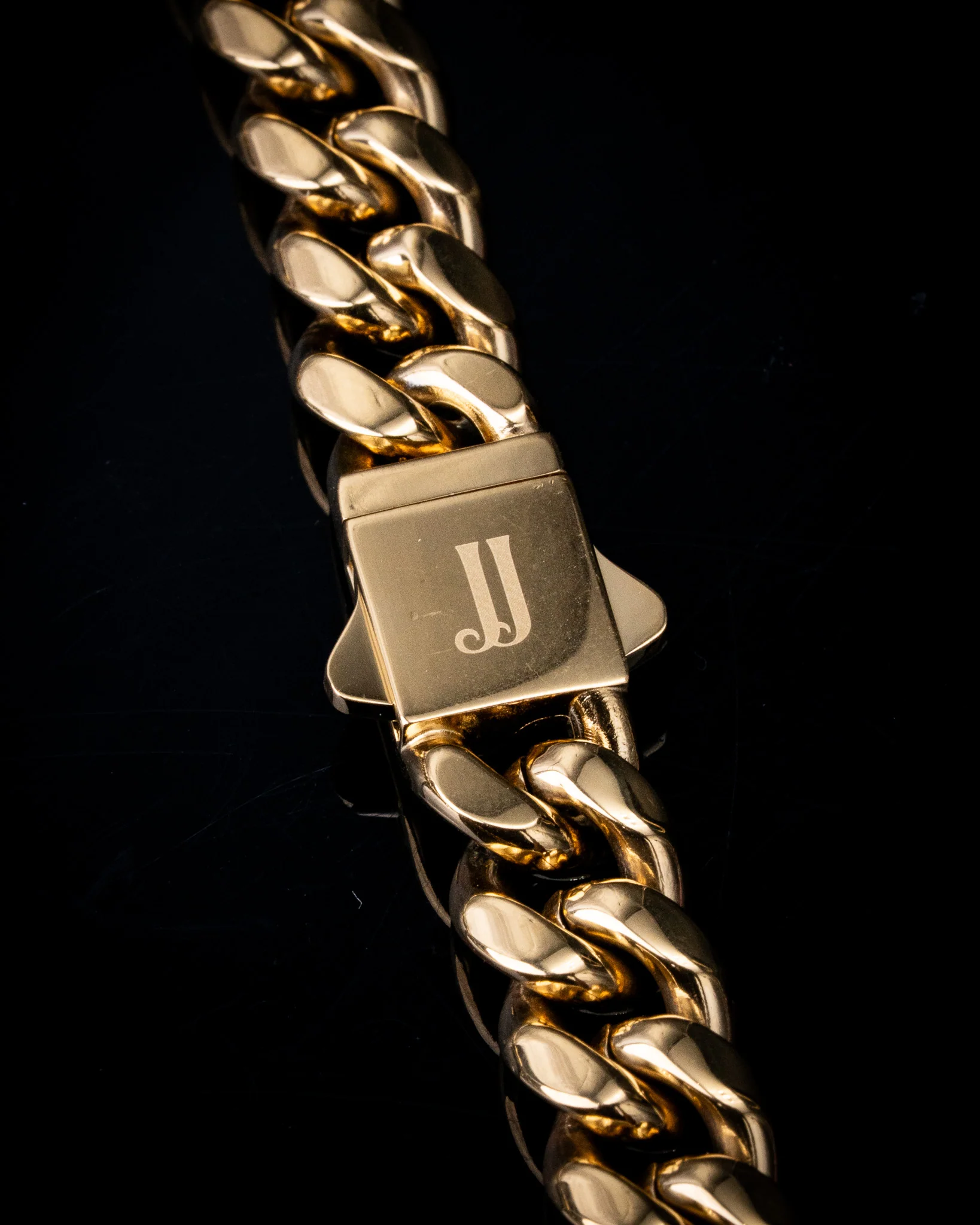 10mm Gold Cuban Chain - Image 3