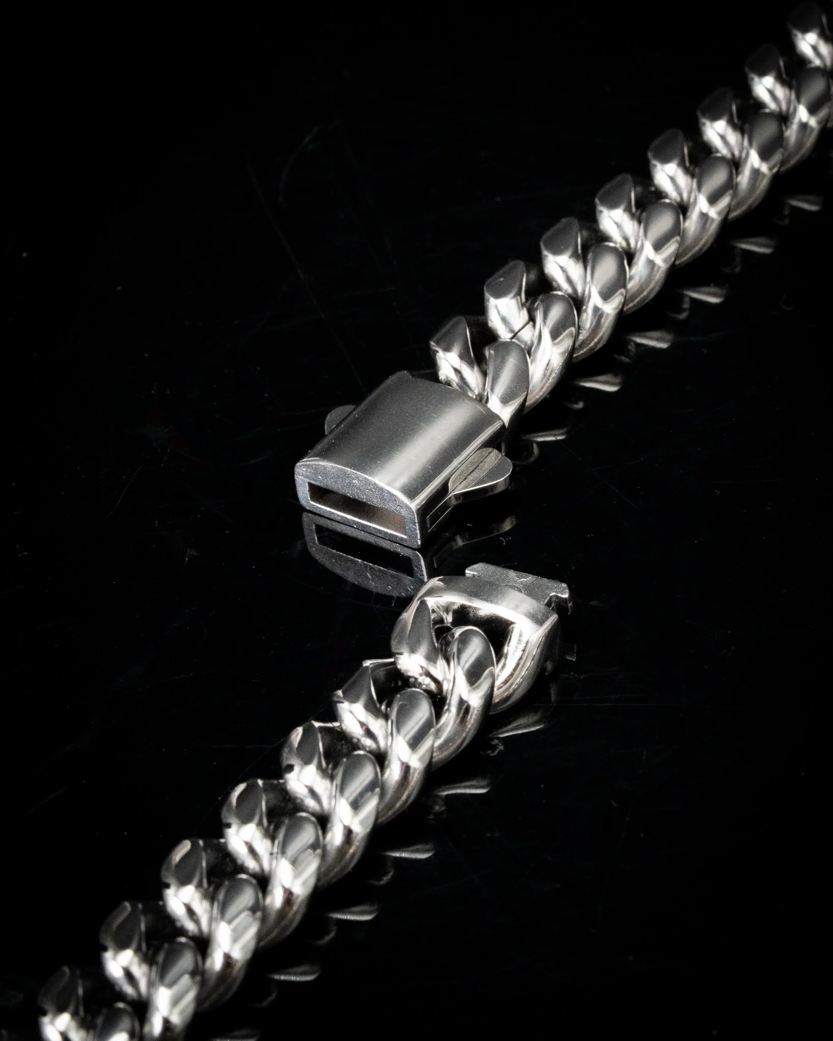 12mm White Gold Cuban Chain - Image 5