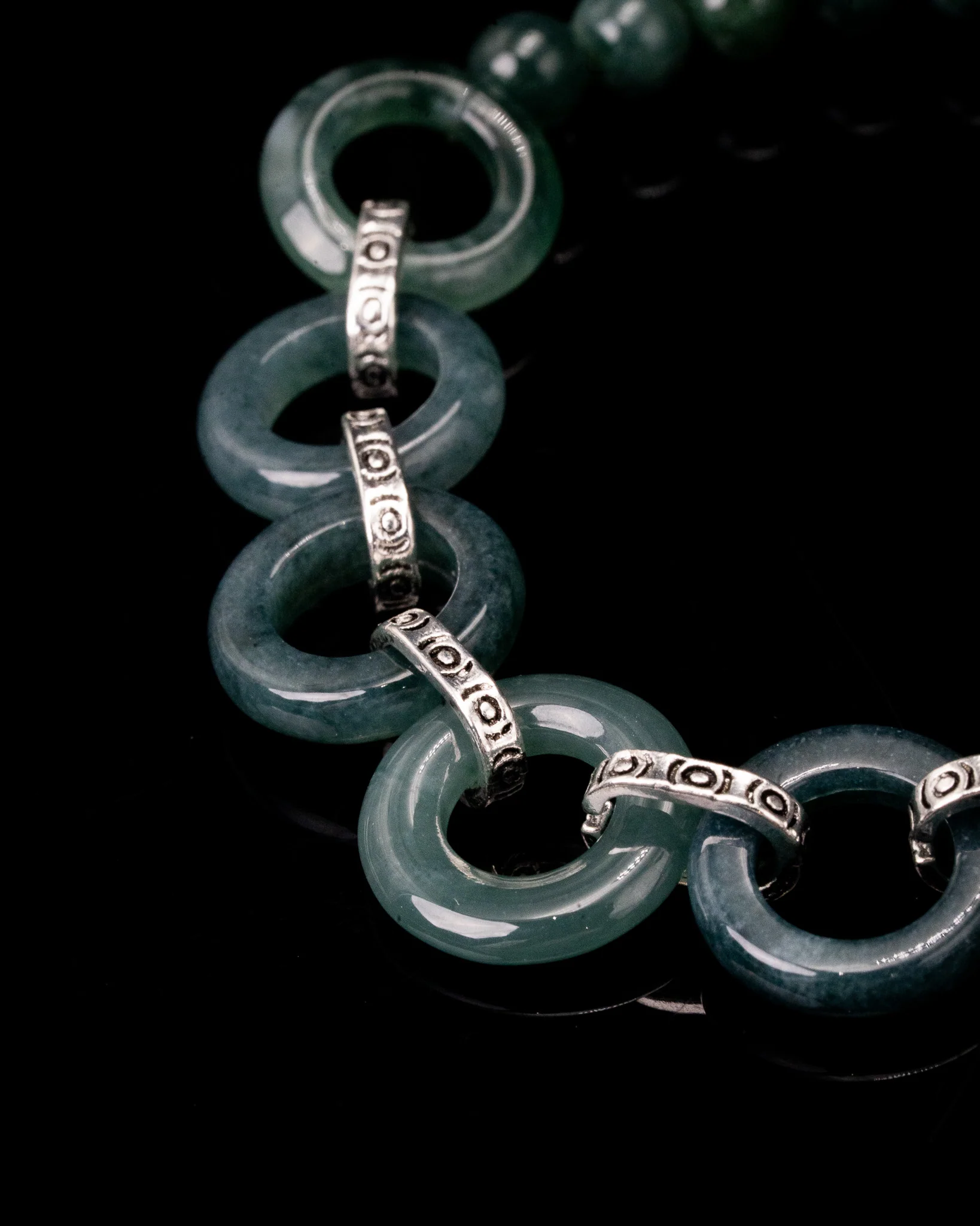 Beaded Donut Chain Linked Jade Bracelet - Image 2