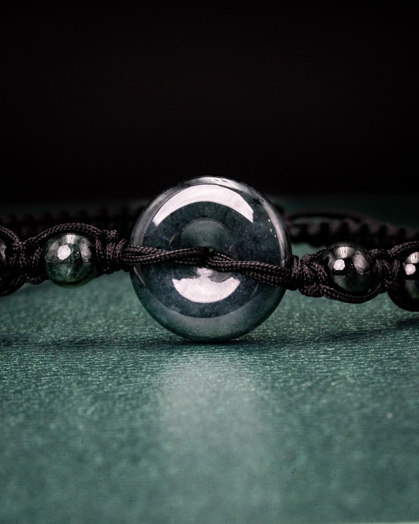 Black Disk Jade Bead Rope Bracelet - Image 2