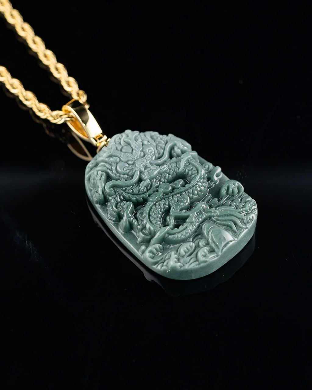 Dragon Flying Over 4 Seas Jade Pendant - Image 7