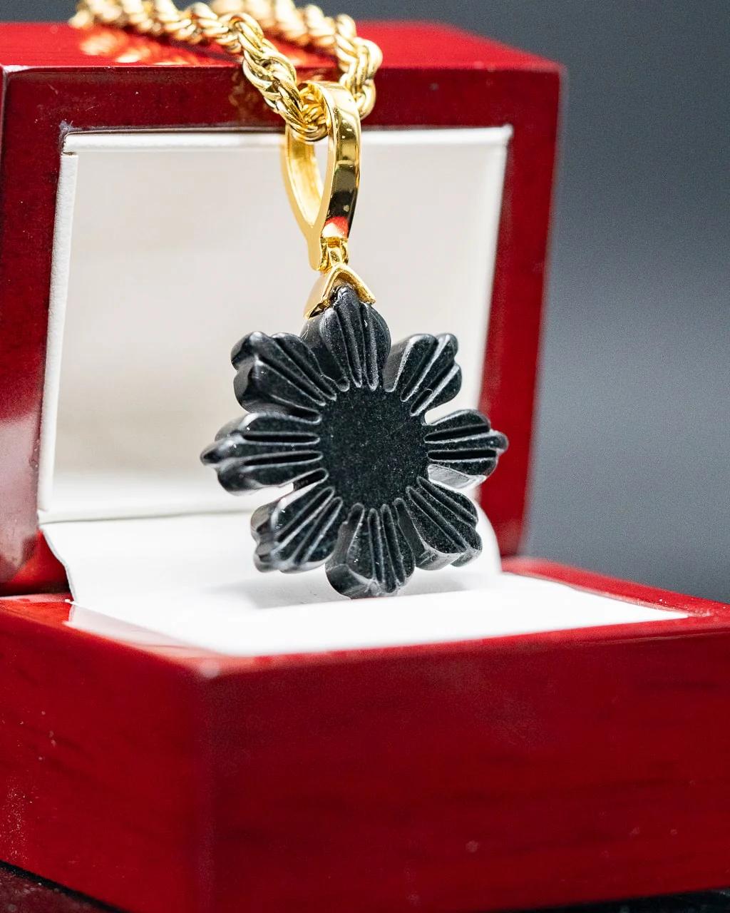 Filipino Sun Jade Pendant - Image 8