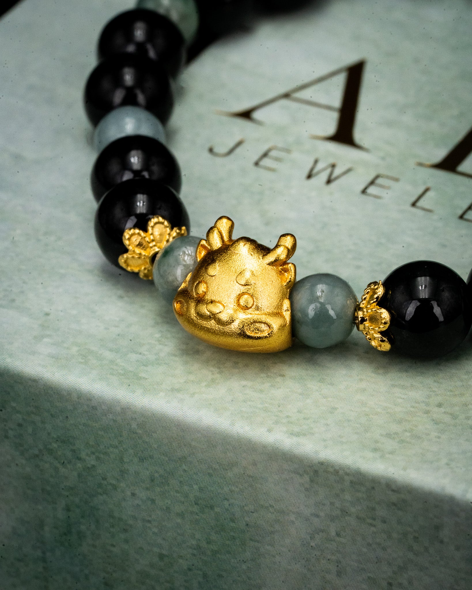 Gold Baby Lion Dancer Two-Toned Black/Green Beaded Jade Bracelet - Image 2