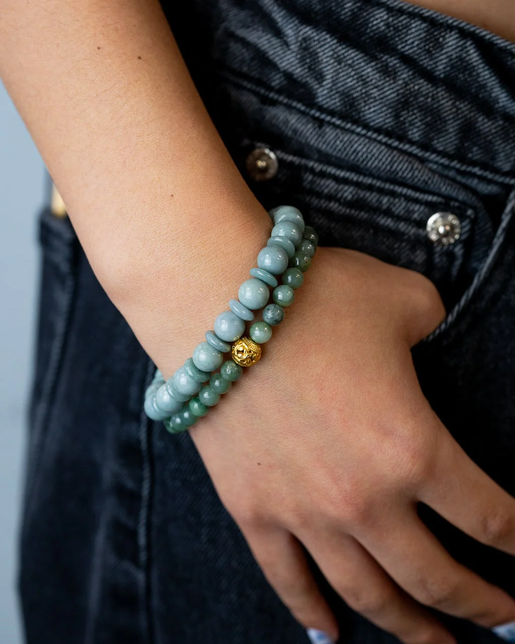 Golden Flutter Jade Bracelet - Image 3