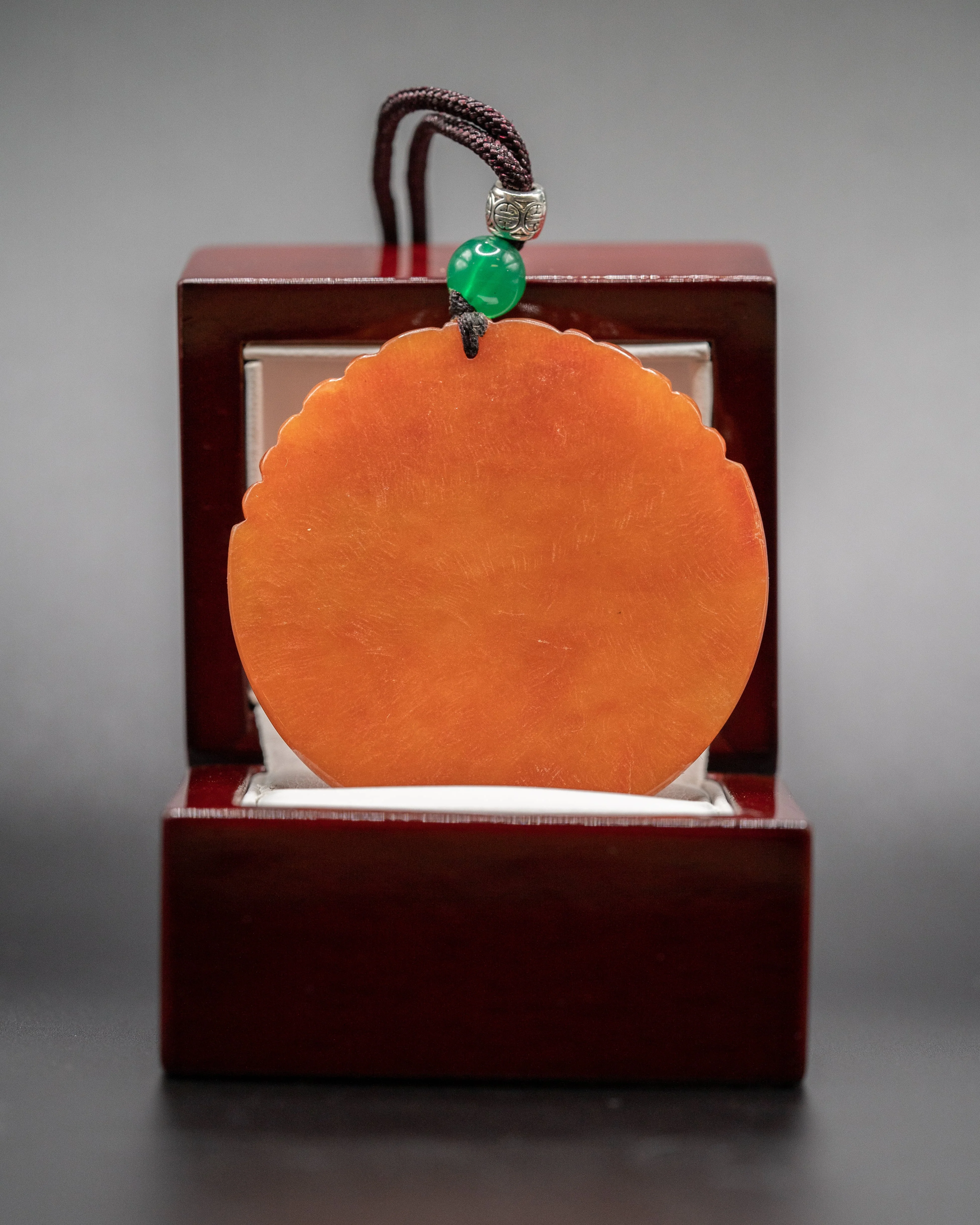 RED AMBER FORTUNE JADE PENDANT - Image 3