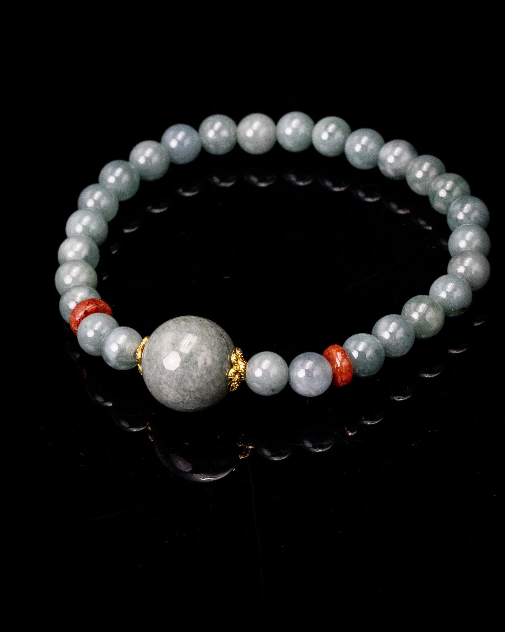 Small Beaded Large Bead Charm Jade Bracelet - Image 3